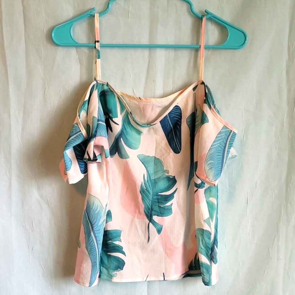 Cold shoulder feather design sure